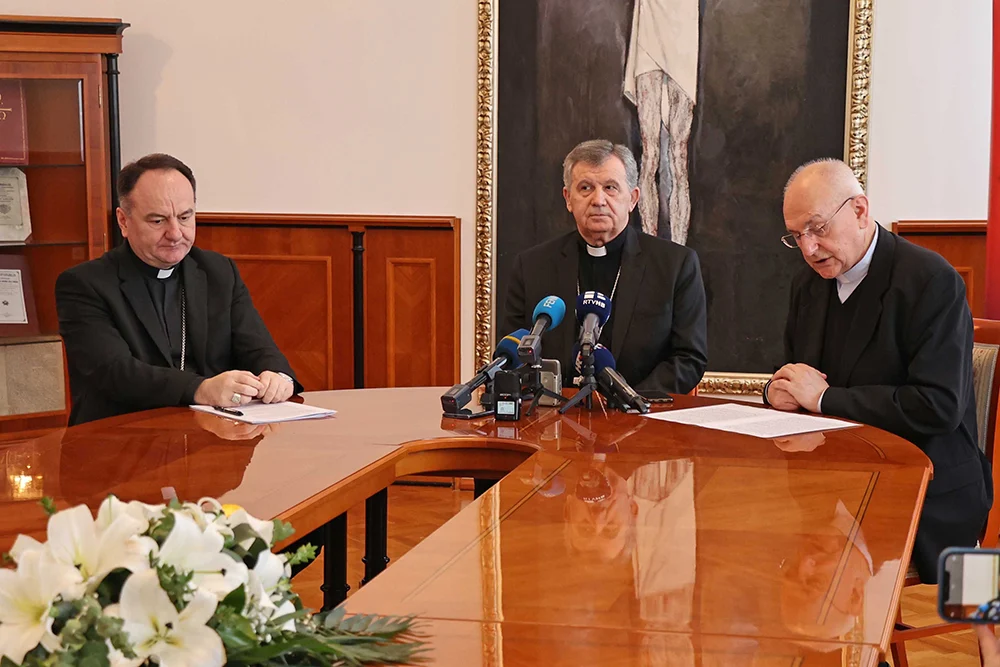 Uskrsna poslanica biskupȃ Biskupske konferencije Bosne i Hercegovine  KRIST USKRSNU OD MRTVIH, PRVINA USNULIH